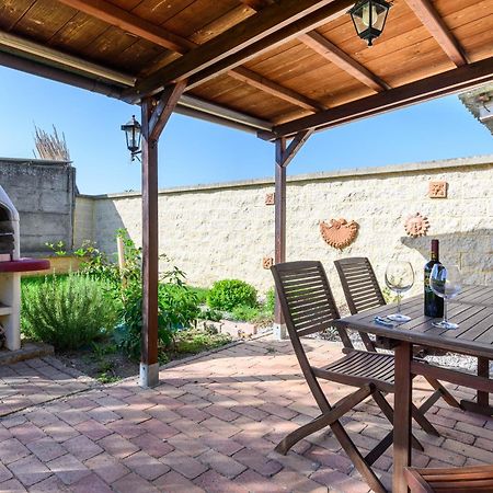 Casa Vacanze Villa Lorella Понтенуре Экстерьер фото